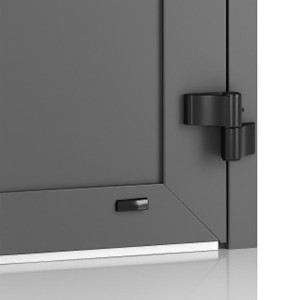Porte de service industrielle L 0.90 m x H 1.95 m en encadrement aluminium et remplissage panneaux acier 40 mm