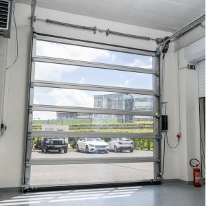 Porte sectionnelle industrielle vitrée L 2.5 m x H 2.5 m en panneaux aluminium 40 mm et double vitrage plexiglass Full Vision